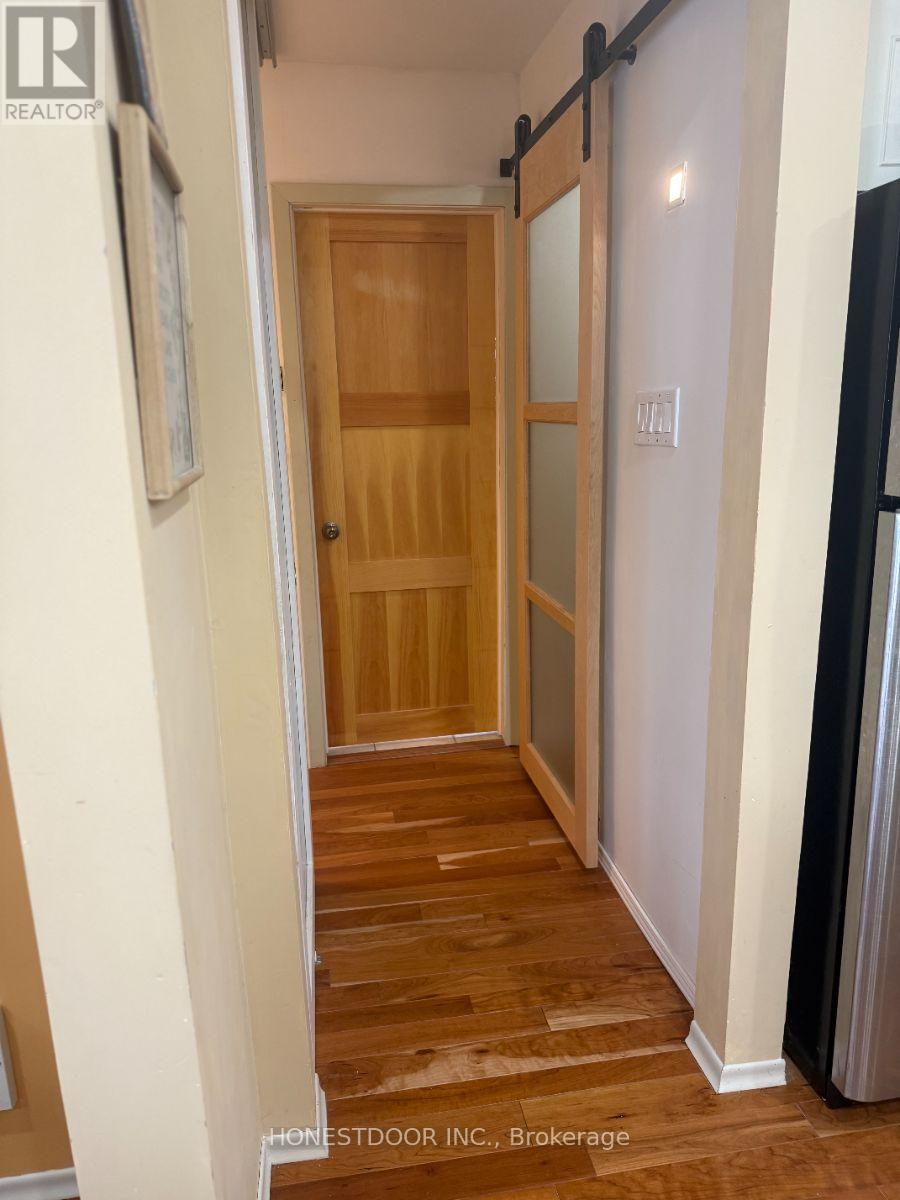 2015 Ridge Road W, Oro-Medonte (Shanty Bay), Ontario  L0L 2L0 - Photo 13 - S13060286