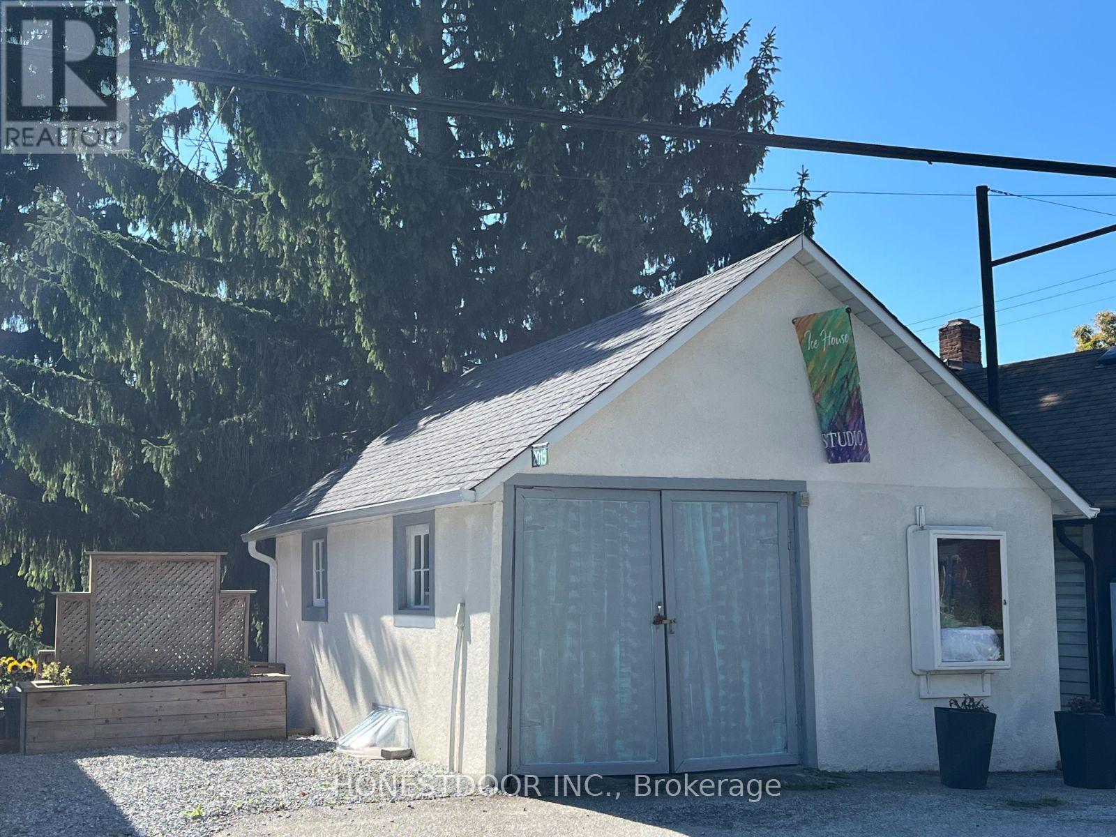 2015 Ridge Road W, Oro-Medonte (Shanty Bay), Ontario  L0L 2L0 - Photo 3 - S13060286