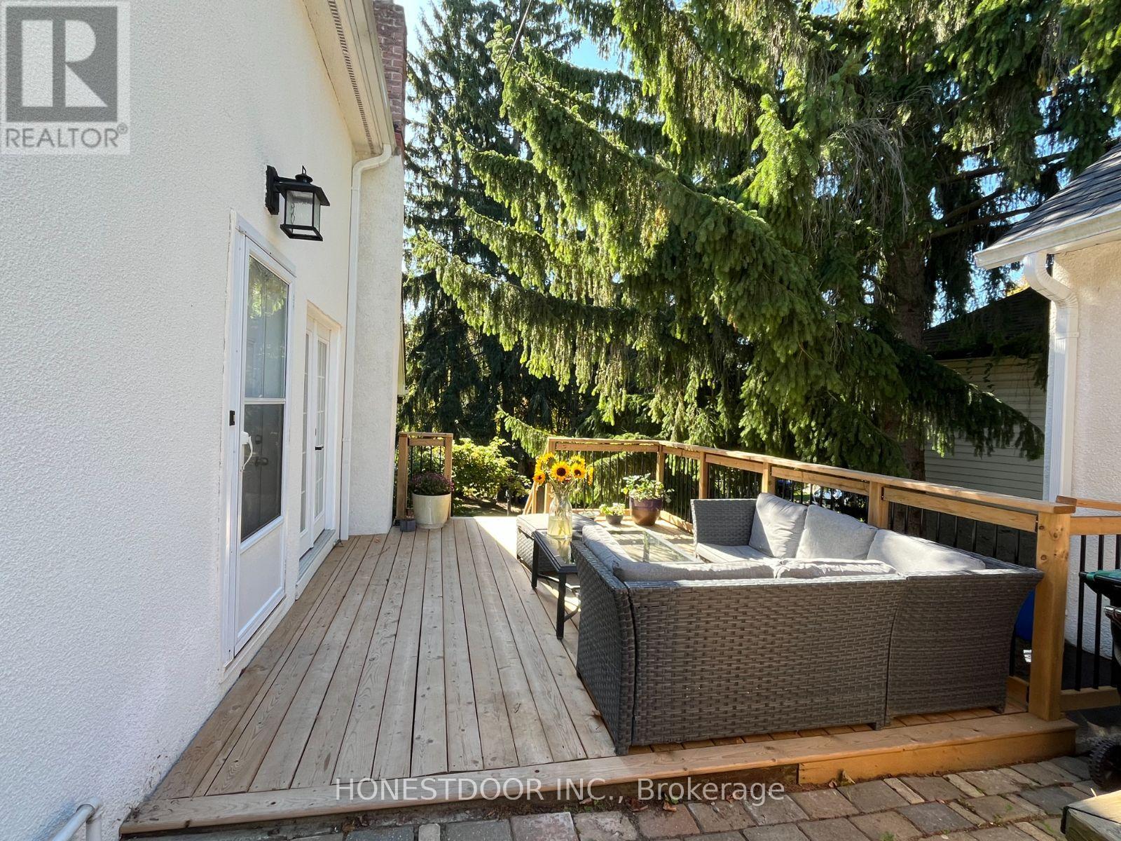 2015 Ridge Road W, Oro-Medonte (Shanty Bay), Ontario  L0L 2L0 - Photo 7 - S13060286