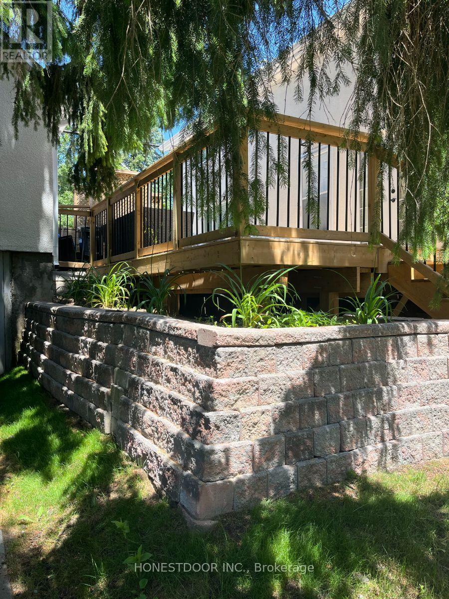 2015 Ridge Road W, Oro-Medonte (Shanty Bay), Ontario  L0L 2L0 - Photo 8 - S13060286