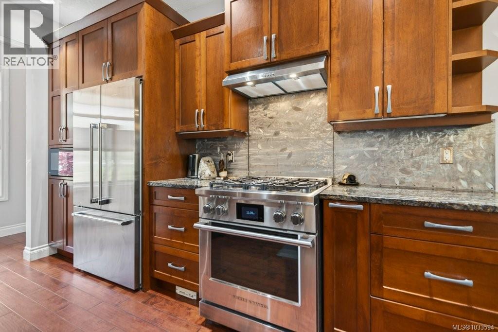 2791 Fife Pl, Courtenay, British Columbia  V9N 4A6 - Photo 11 - 1033594