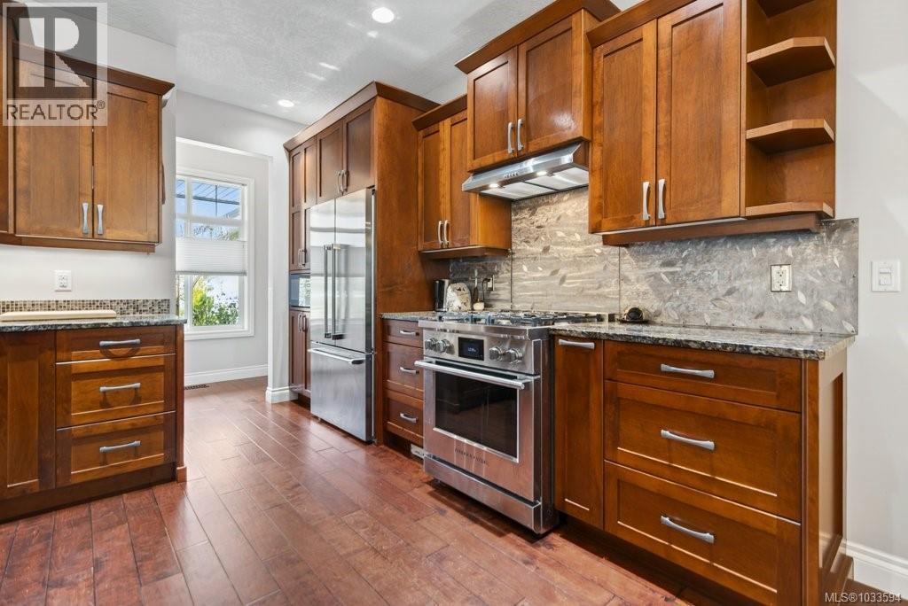 2791 Fife Pl, Courtenay, British Columbia  V9N 4A6 - Photo 8 - 1033594