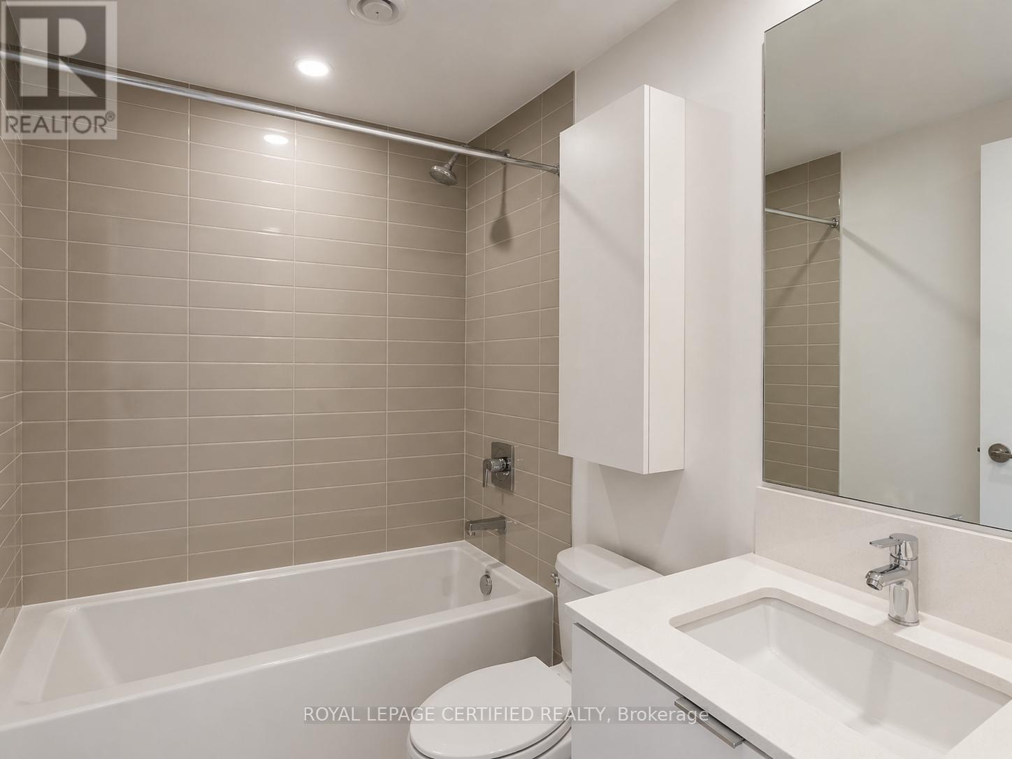 1405 - 4130 Parkside Village Drive, Mississauga, Ontario  L5B 0L7 - Photo 4 - W13060200