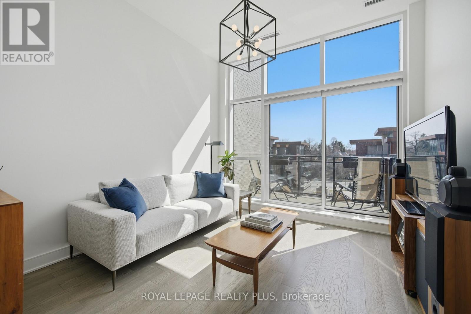 440 - 1575 Lakeshore Road W, Mississauga, Ontario  L5J 0B1 - Photo 4 - W13060222