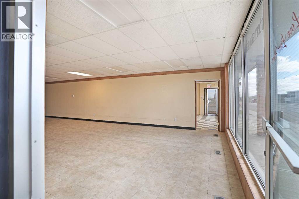 120 1 Avenue E, Brooks, Alberta  T1R 0S4 - Photo 4 - A2304980