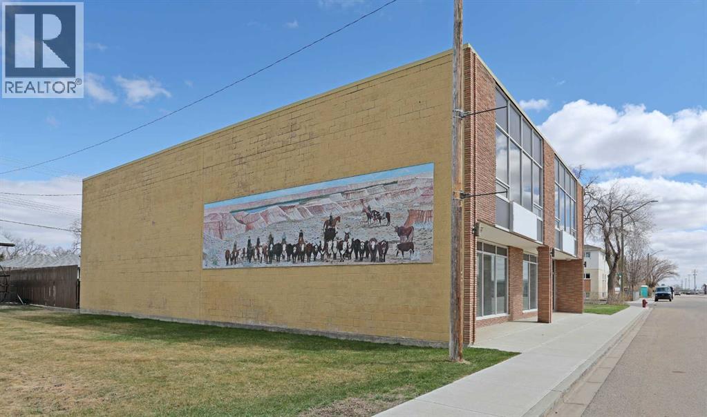 120 1 Avenue E, Brooks, Alberta  T1R 0S4 - Photo 3 - A2304980