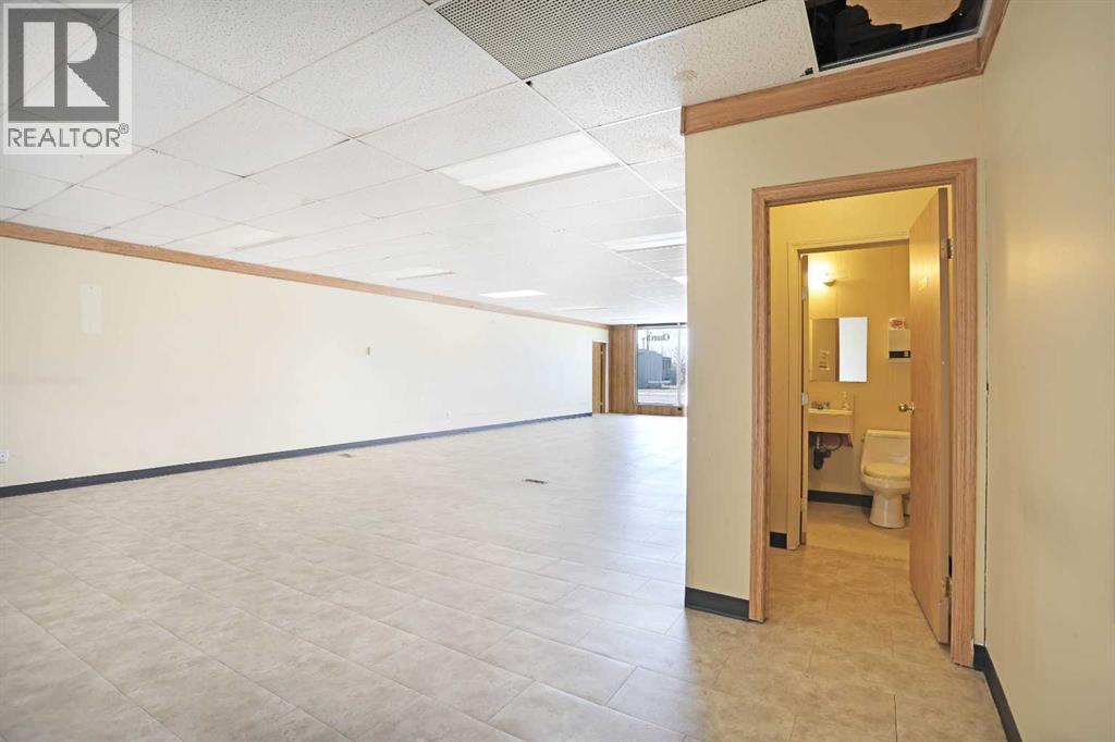 120 1 Avenue E, Brooks, Alberta  T1R 0S4 - Photo 6 - A2304980