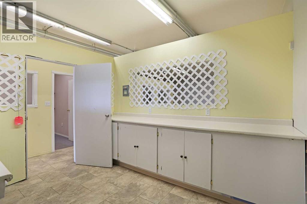 120 1 Avenue E, Brooks, Alberta  T1R 0S4 - Photo 14 - A2304980