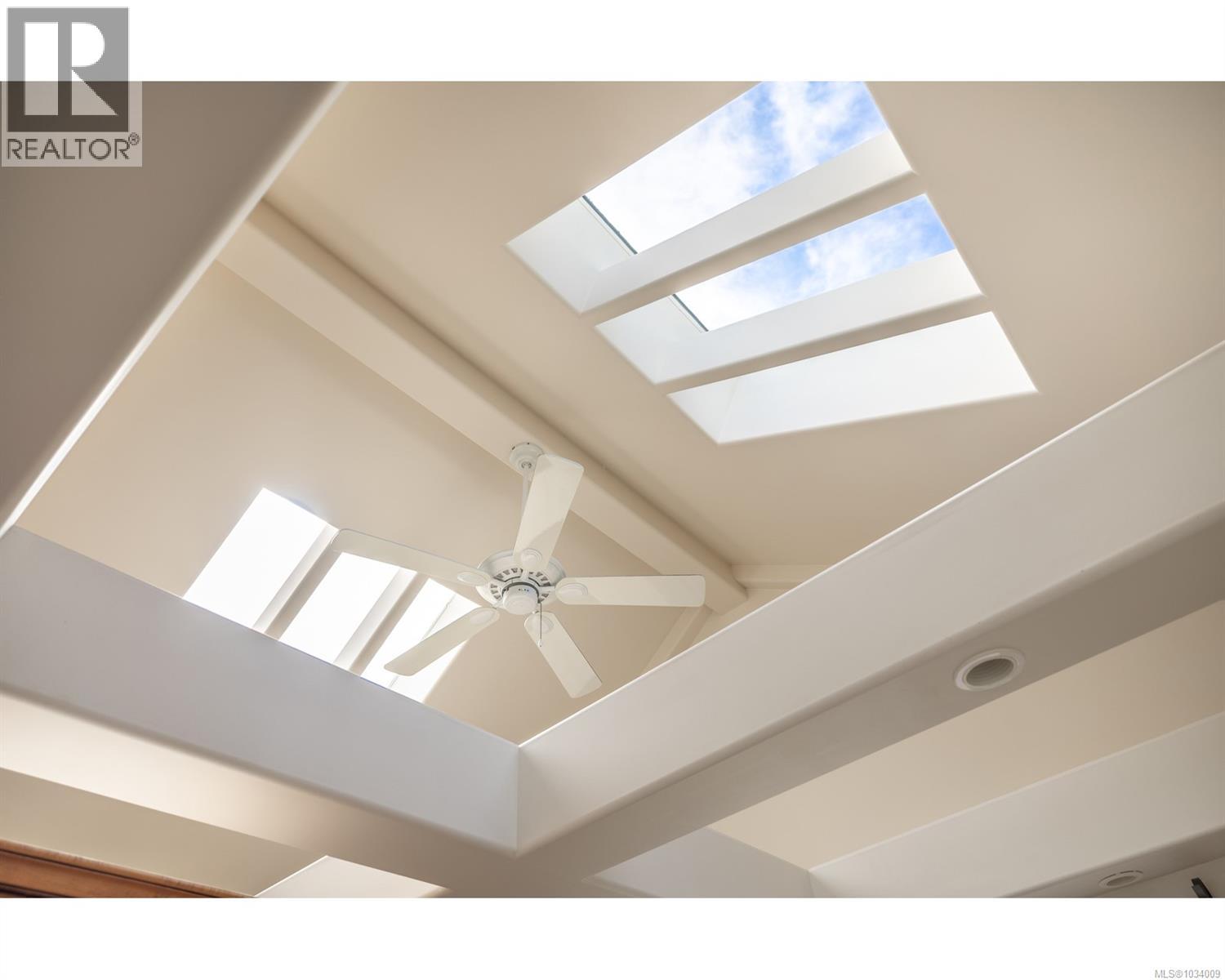 1039 Seacrest Pl, Qualicum Beach, British Columbia  V9K 1E7 - Photo 18 - 1034009