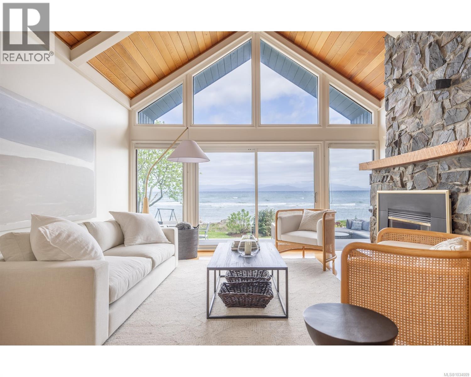 1039 Seacrest Pl, Qualicum Beach, British Columbia  V9K 1E7 - Photo 5 - 1034009