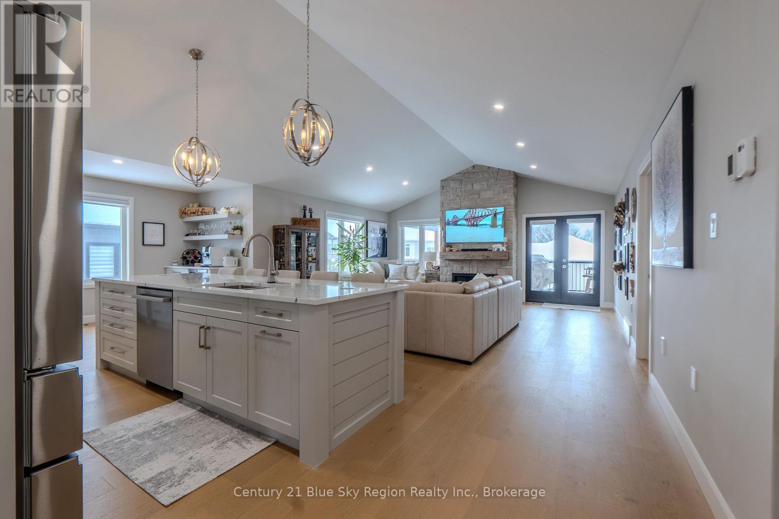 37 Silver Maple Lane, North Bay, Ontario  P1C 0B5 - Photo 3 - X12860962