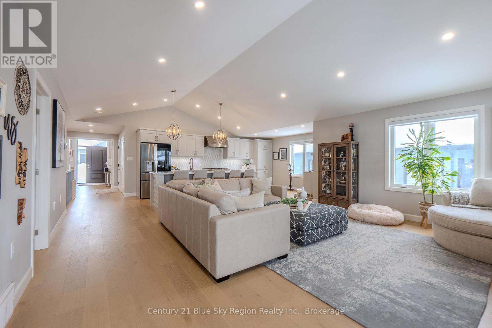 37 Silver Maple Lane, North Bay, Ontario  P1C 0B5 - Photo 9 - X12860962