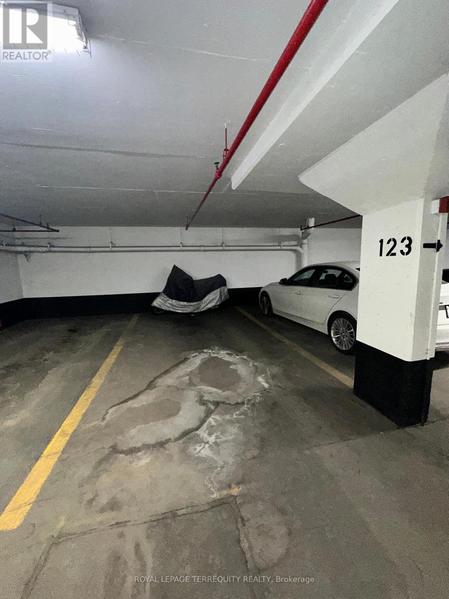 105 - 1131 Steeles Avenue W, Toronto, Ontario  M2R 3W8 - Photo 48 - C13008930