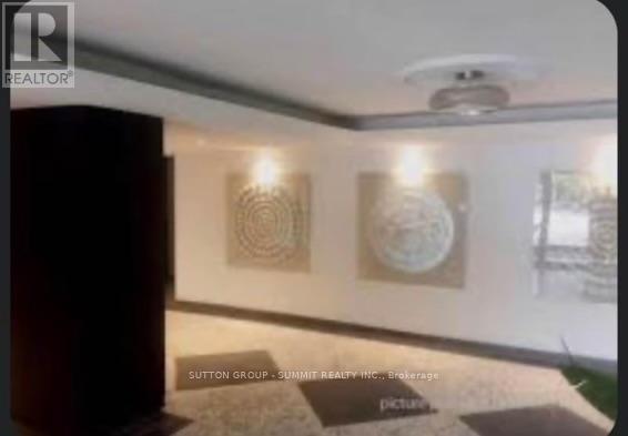 105 Raglan Avenue, Toronto, Ontario  M6C 2K7 - Photo 3 - C13060160