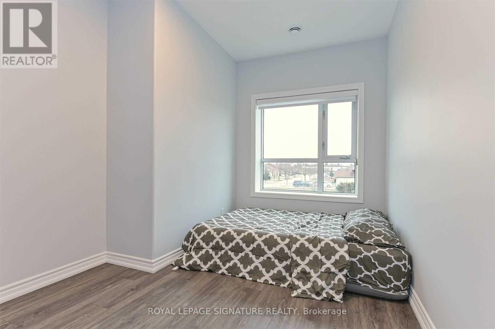 208 - 529 South Pelham Road, Welland, Ontario  L3C 0H7 - Photo 13 - X13059566