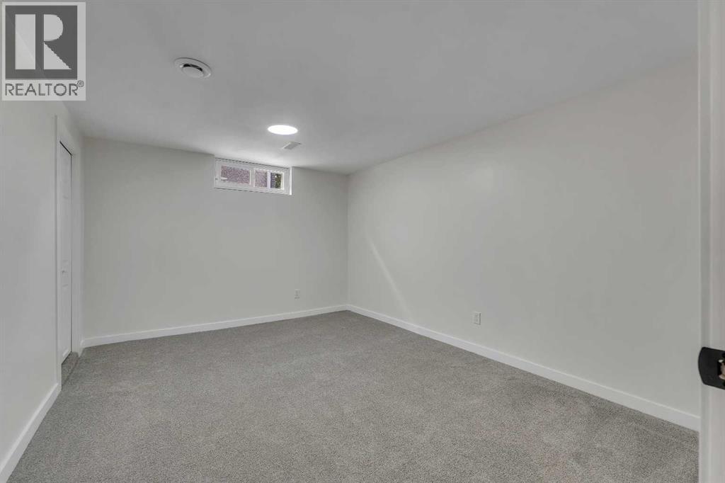 4824 Claret Street Nw, Calgary, Alberta  T2L 1C1 - Photo 25 - A2297164