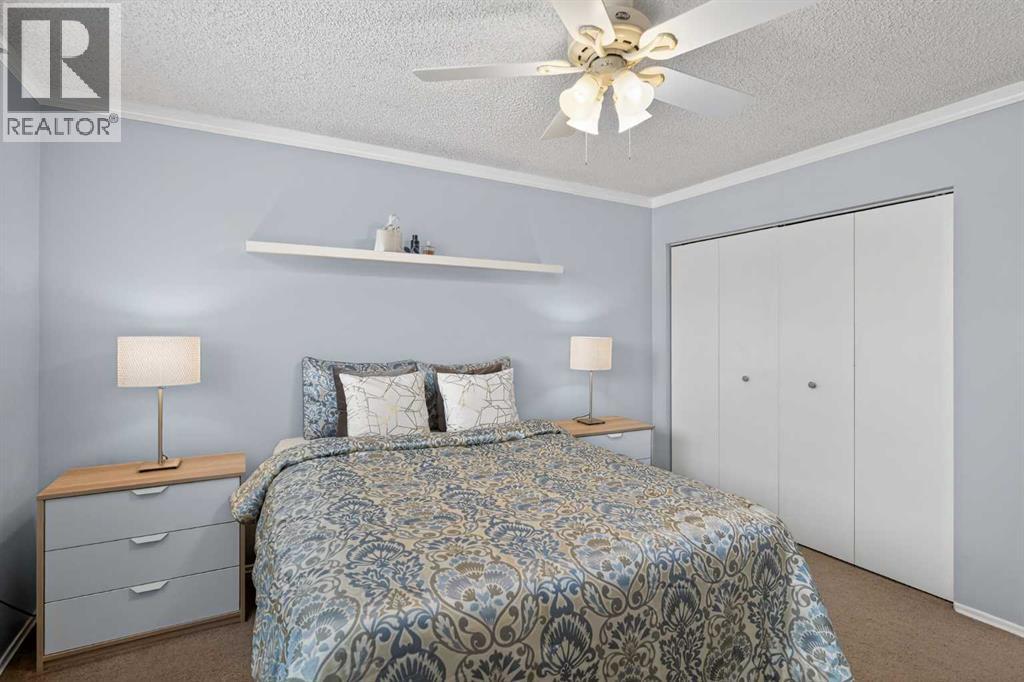 10304 Braeside Drive Sw, Calgary, Alberta  T2W 1B4 - Photo 19 - A2302238