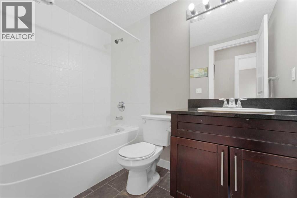 8201, 403 Mackenzie Way Sw, Airdrie, Alberta  T4B 3V7 - Photo 17 - A2305374