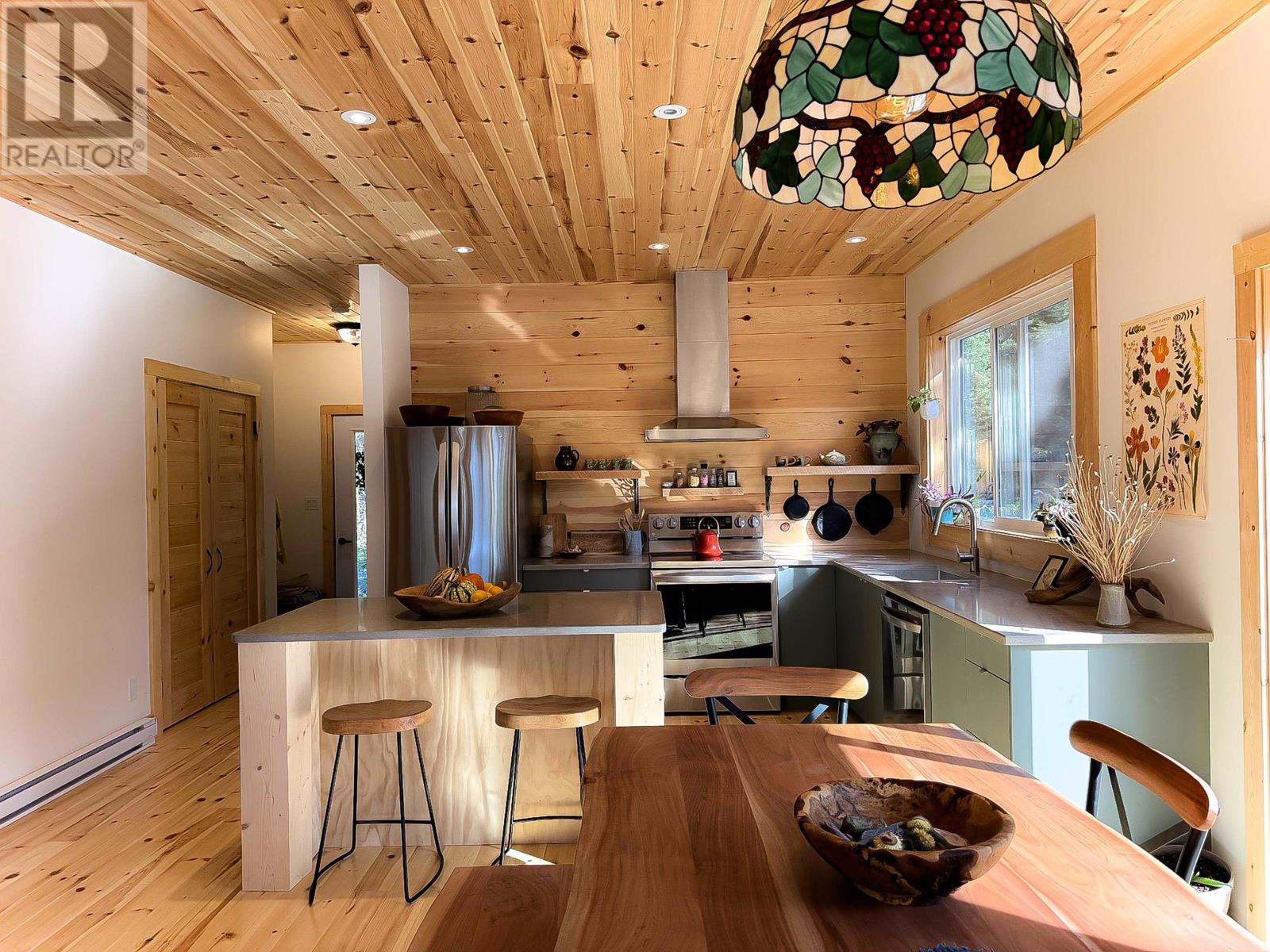 1 Gunn Lake Rd, Minaki, Ontario  P0X 1J0 - Photo 8 - TB253620