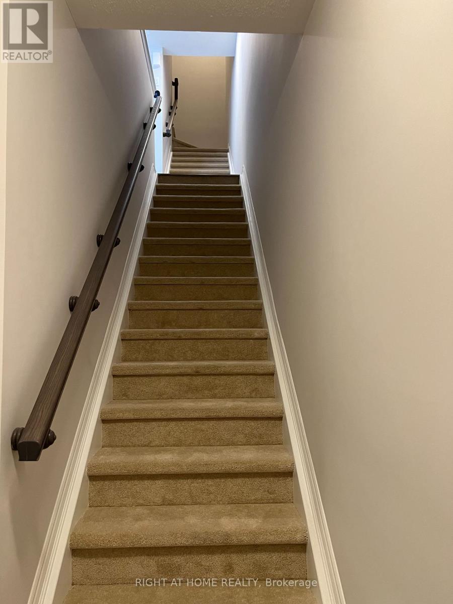 131 Anthratice Private, Ottawa, Ontario  K2J 7C8 - Photo 4 - X13060322