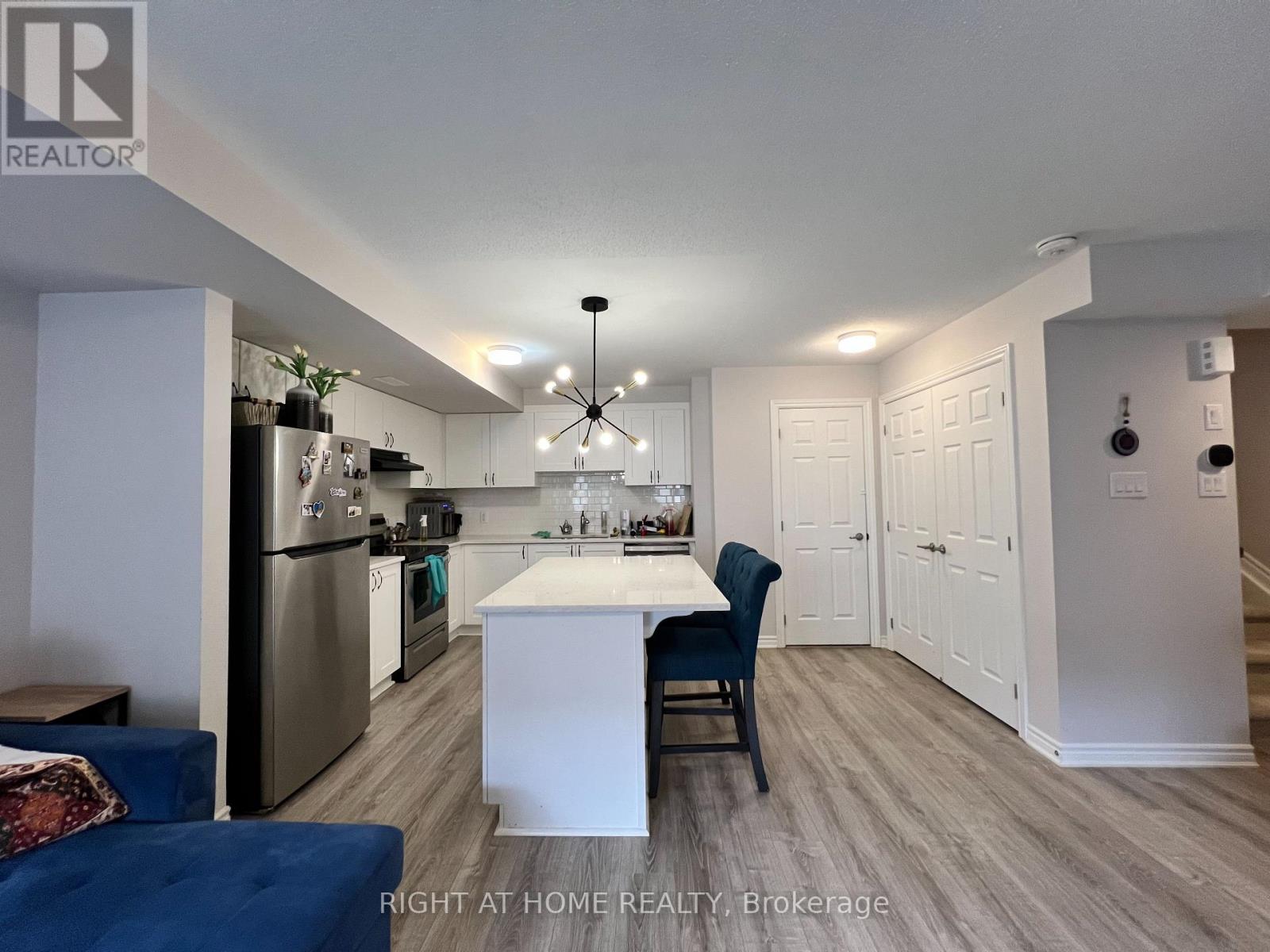 131 Anthratice Private, Ottawa, Ontario  K2J 7C8 - Photo 6 - X13060322