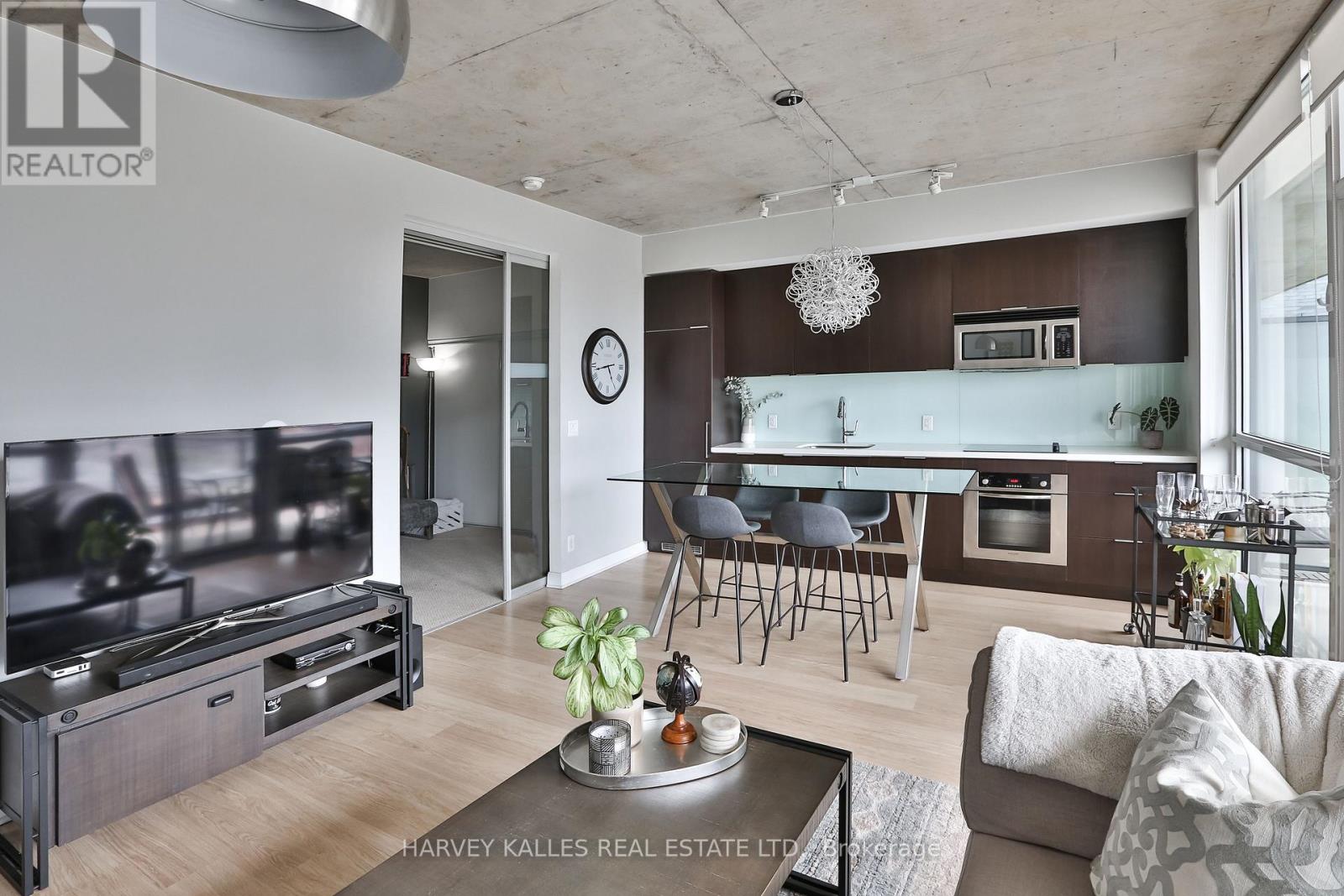 712 - 478 King Street W, Toronto, Ontario  M5V 0A8 - Photo 2 - C13057488