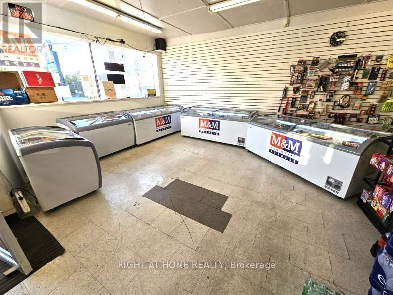 62 King Street, Norfolk, Ontario  N4B 1X6 - Photo 4 - X12874014