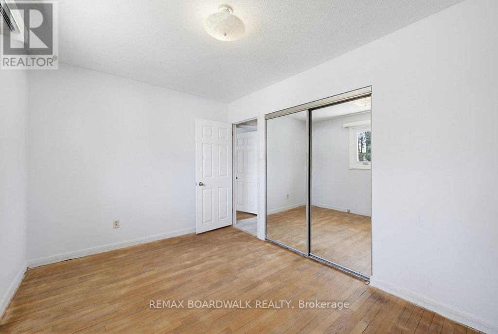 1274 Maitland Avenue, Ottawa, Ontario  K2C 2C6 - Photo 15 - X12966942