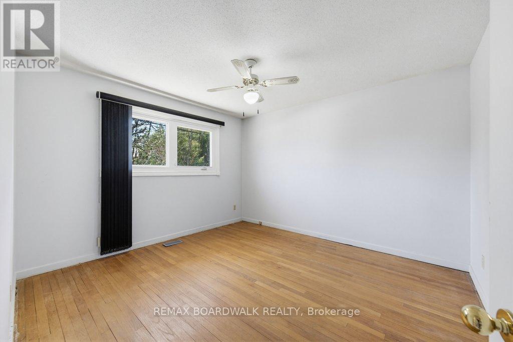 1274 Maitland Avenue, Ottawa, Ontario  K2C 2C6 - Photo 16 - X12966942