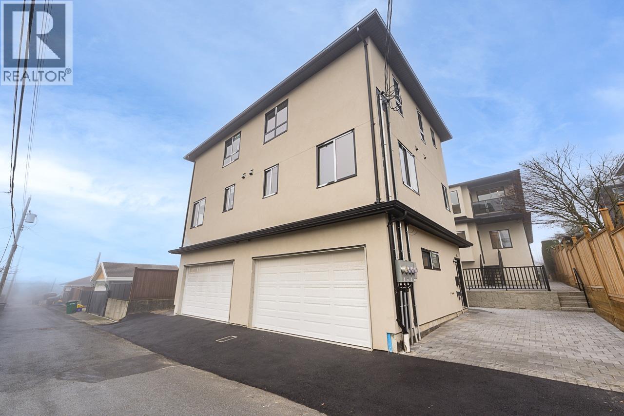 4 6554 Charles Street, Burnaby, British Columbia  V5B 2H1 - Photo 5 - R3117551