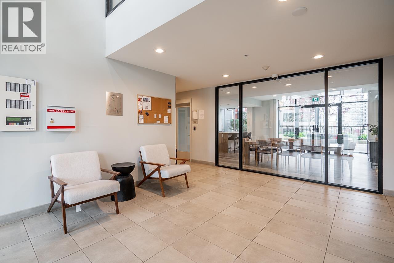 611 750 Dogwood Street, Coquitlam, British Columbia  V3J 4B7 - Photo 4 - R3117558