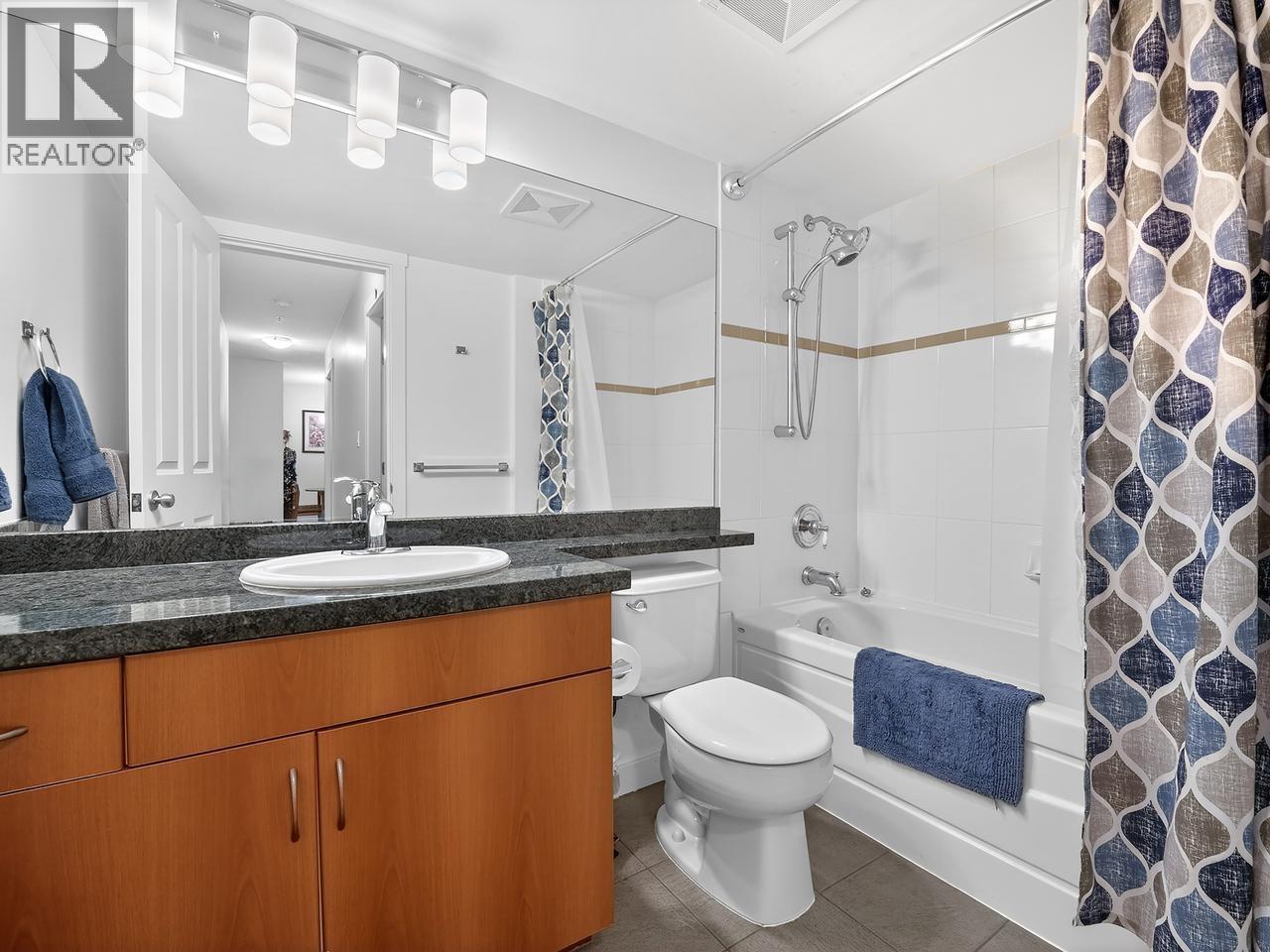 304 675 Park Crescent, New Westminster, British Columbia  V3L 5W4 - Photo 16 - R3117567