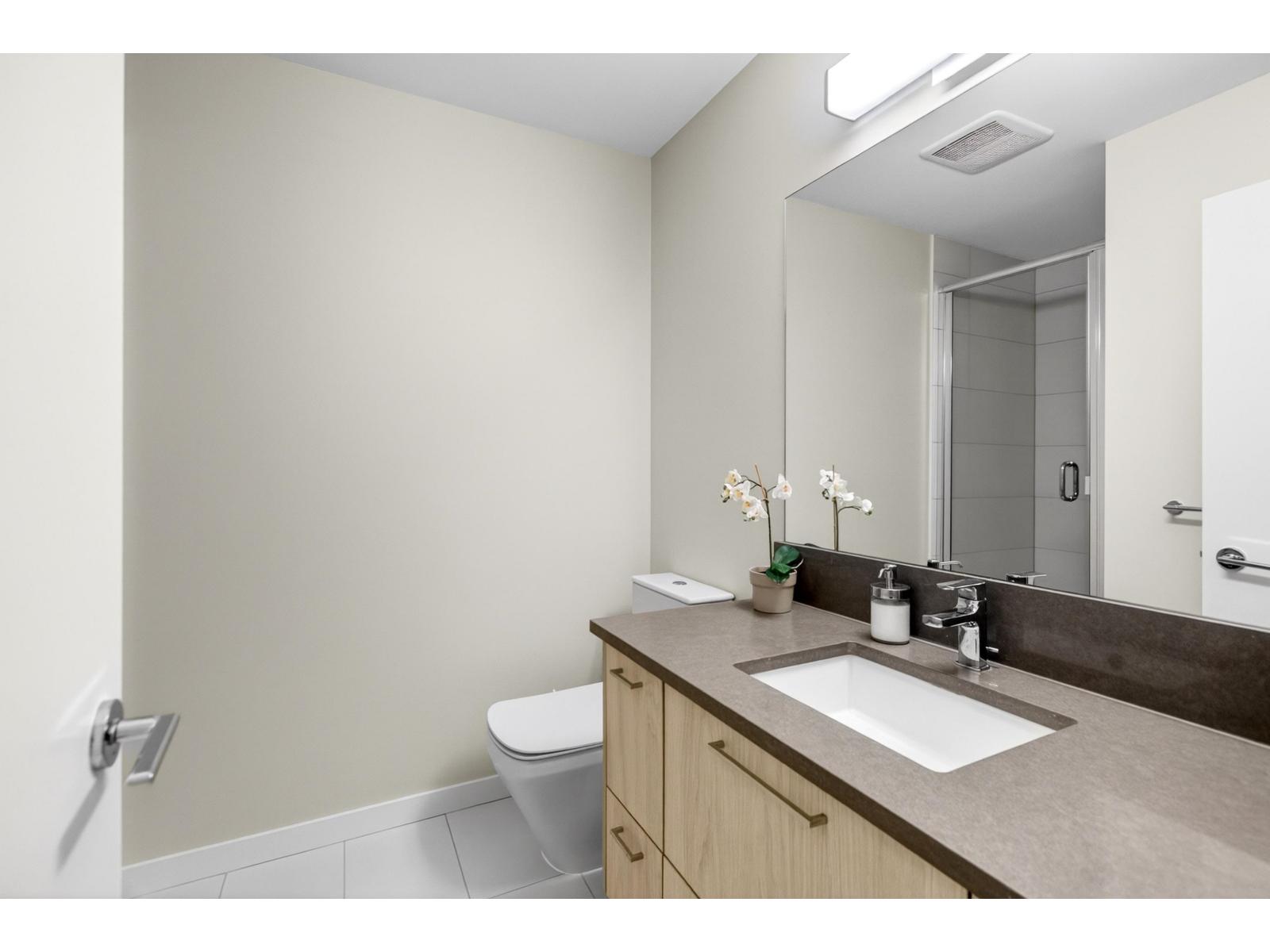 211 13768 108 Avenue, Surrey, British Columbia  V3T 0L9 - Photo 17 - R3117492