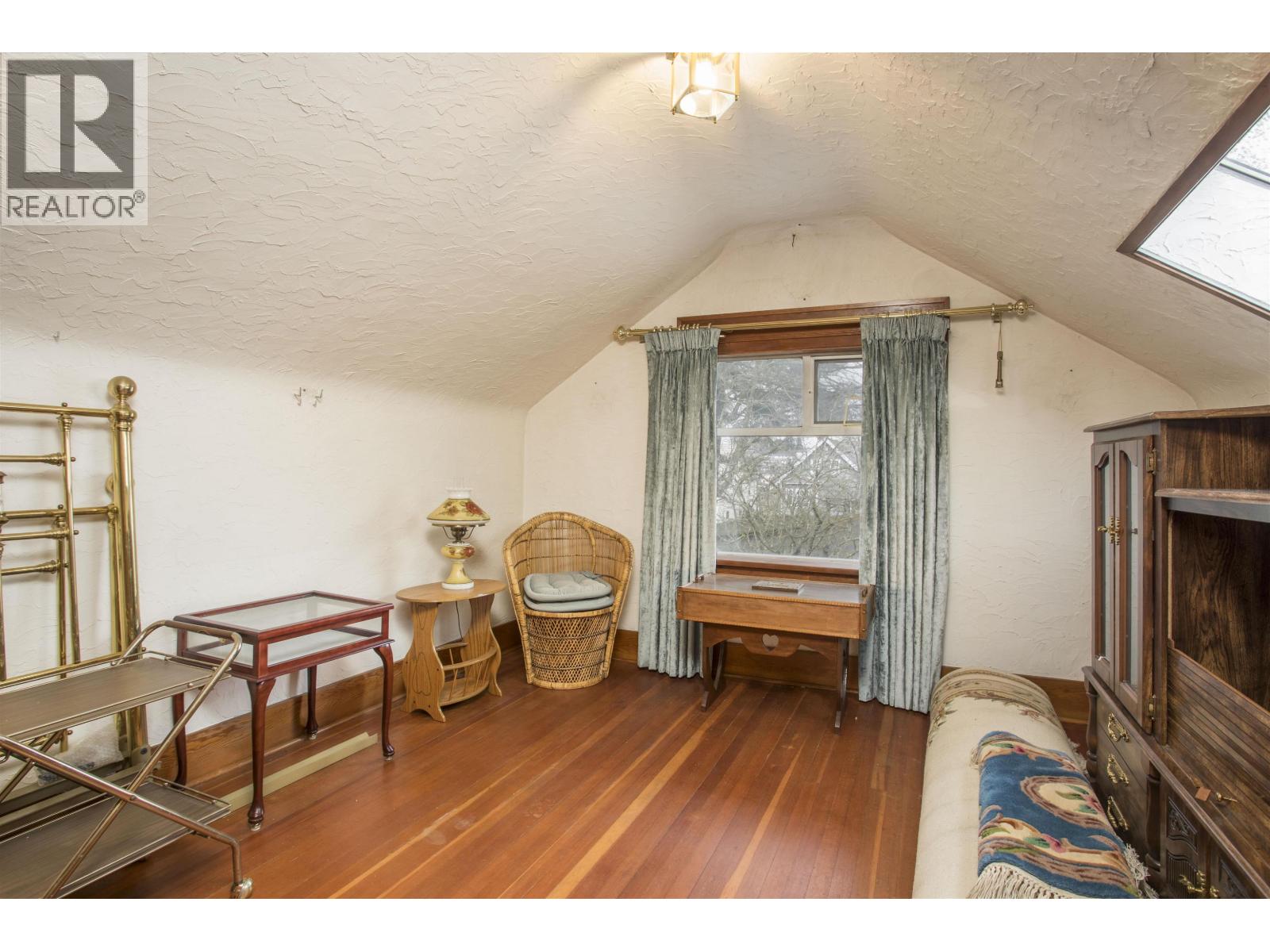 910 Eighth Street, New Westminster, British Columbia  V3M 3T2 - Photo 19 - R3117453