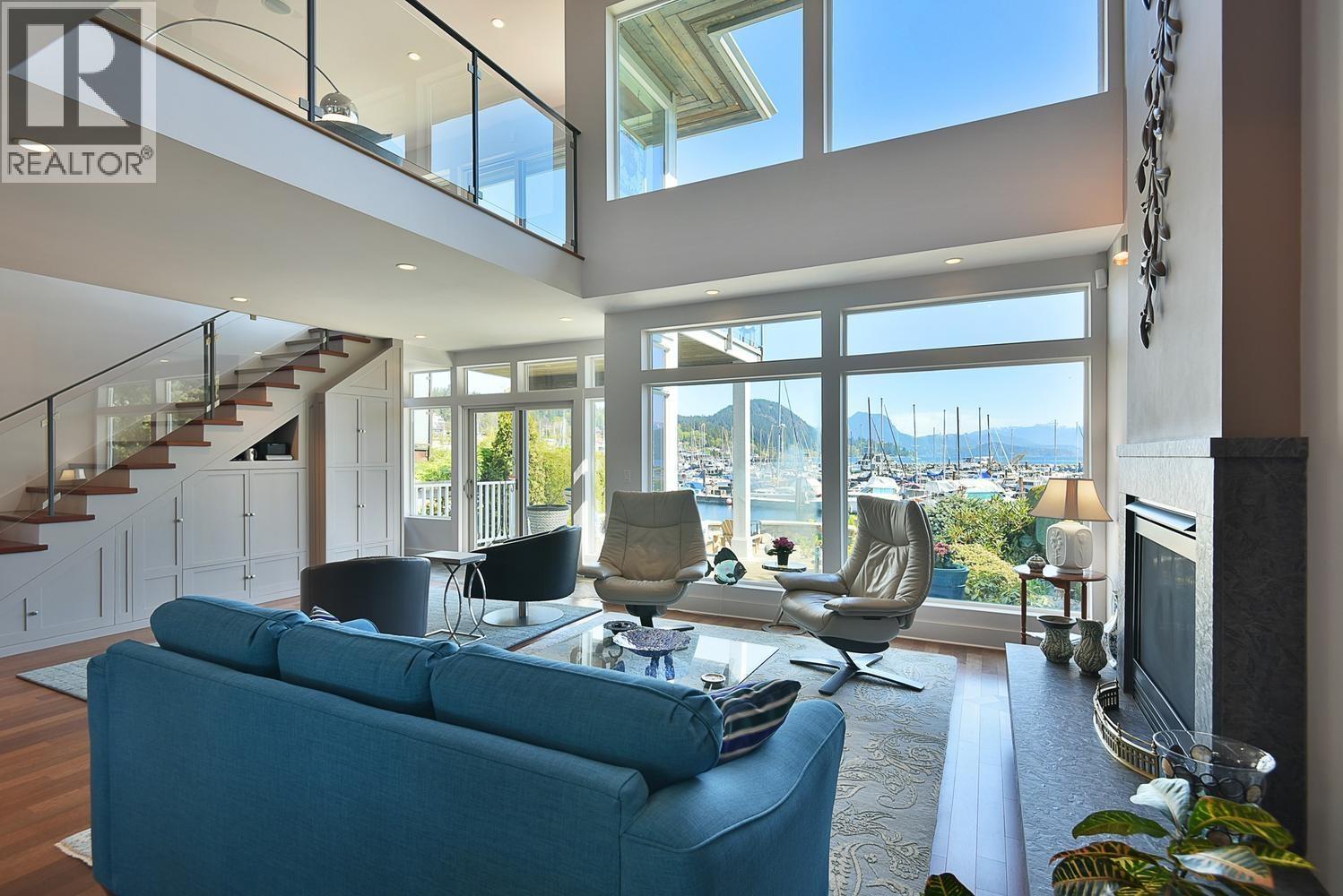 664 Bay Road, Gibsons, British Columbia  V0N 1V8 - Photo 4 - R3117547