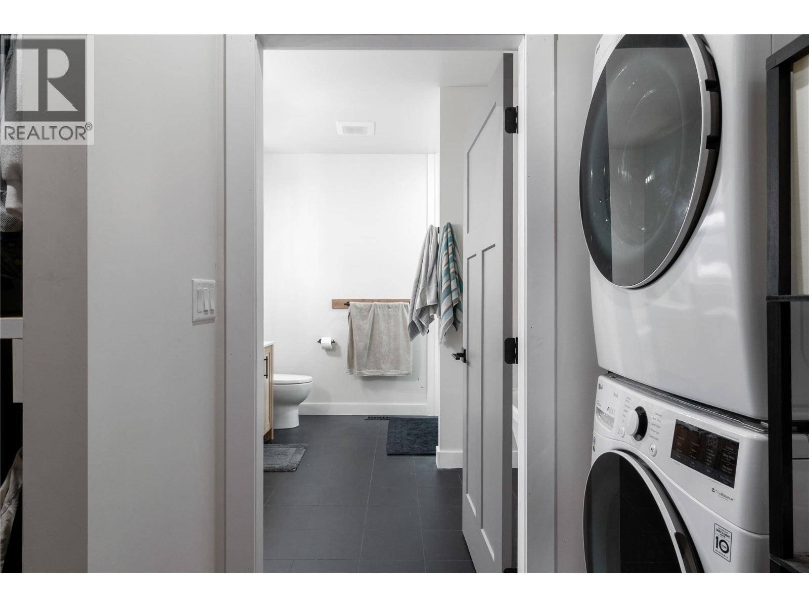 148 4th Avenue, Grindrod, British Columbia  V0E 1Y0 - Photo 21 - 10372295