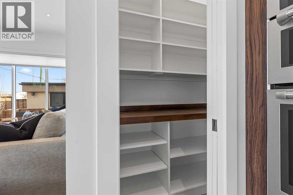 1400 26a Street Sw, Calgary, Alberta  T3C 1K8 - Photo 12 - A2294919