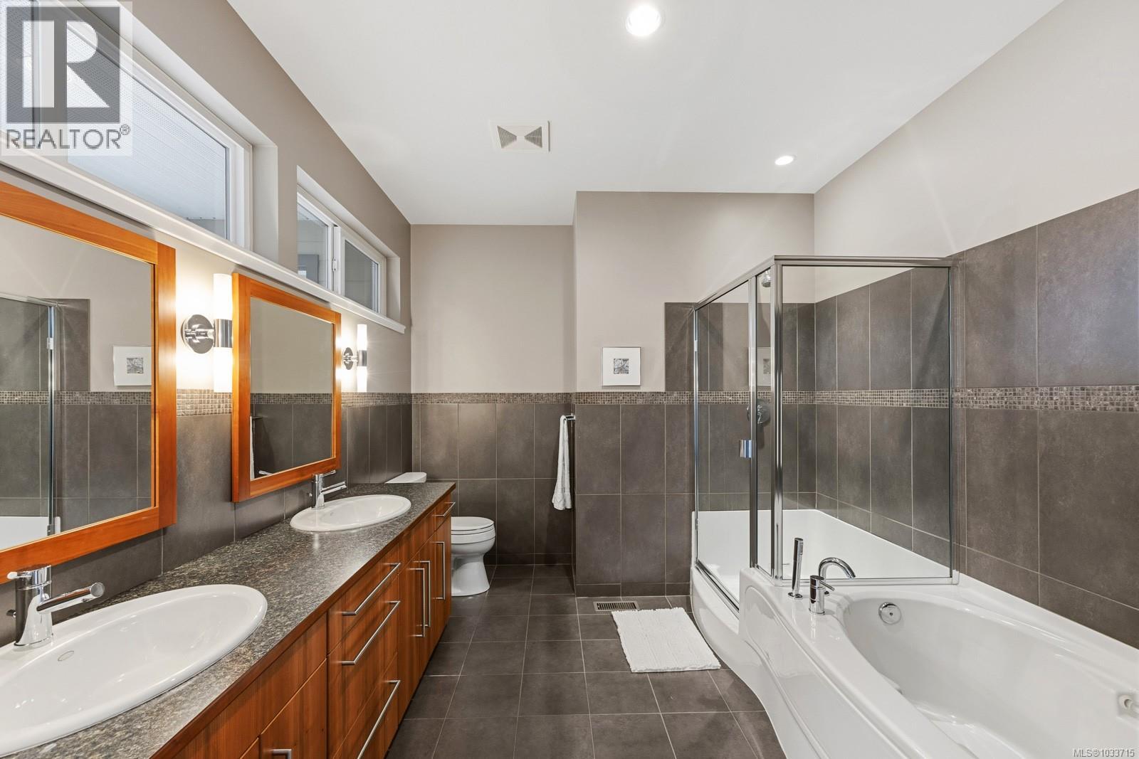 3363 Majestic Dr, Courtenay, British Columbia  V9N 9X6 - Photo 40 - 1033715