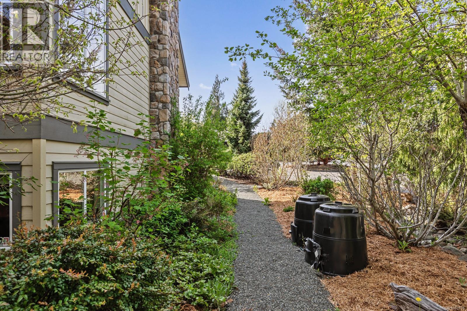 3363 Majestic Dr, Courtenay, British Columbia  V9N 9X6 - Photo 76 - 1033715