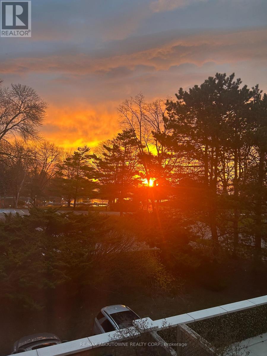 21 Chisholm Street, Oakville, Ontario  L6K 3W2 - Photo 37 - W12747126