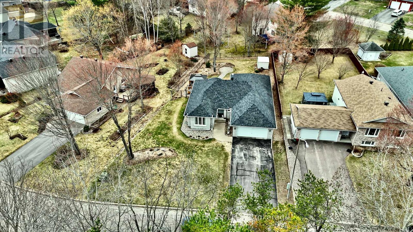 111 Thomas Street, Deep River, Ontario  K0J 1P0 - Photo 47 - X12976650