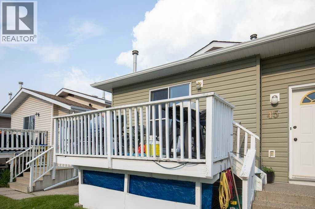 45 Hangingstone Drive, Lacombe, Alberta  T4L 1P9 - Photo 4 - A2306459