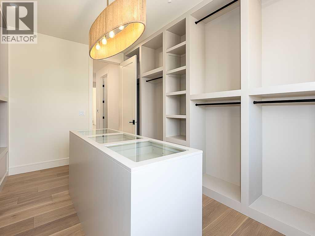 15 42 Street Sw, Calgary, Alberta  T3C 1Y2 - Photo 32 - A2276766