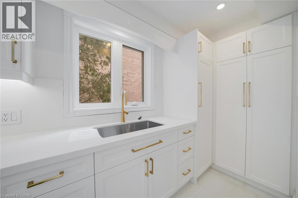 2a Chiltern Hill, Richmond Hill, Ontario  L4B 3B9 - Photo 17 - 40819978