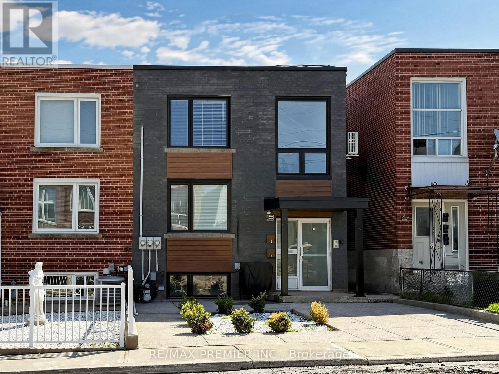 BASEMENT - 45 CROHAM ROAD, Toronto, Ontario