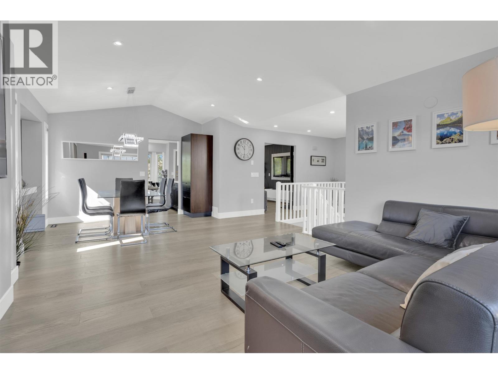 11537 236b Street, Maple Ridge, British Columbia  V4R 2C5 - Photo 5 - R3117542