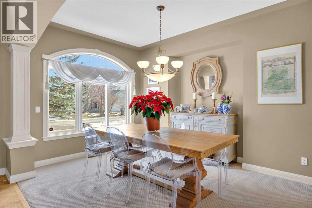 97 Strathridge Close SW, Calgary, Alberta  T3H 4J3 - Photo 5 - A2294102