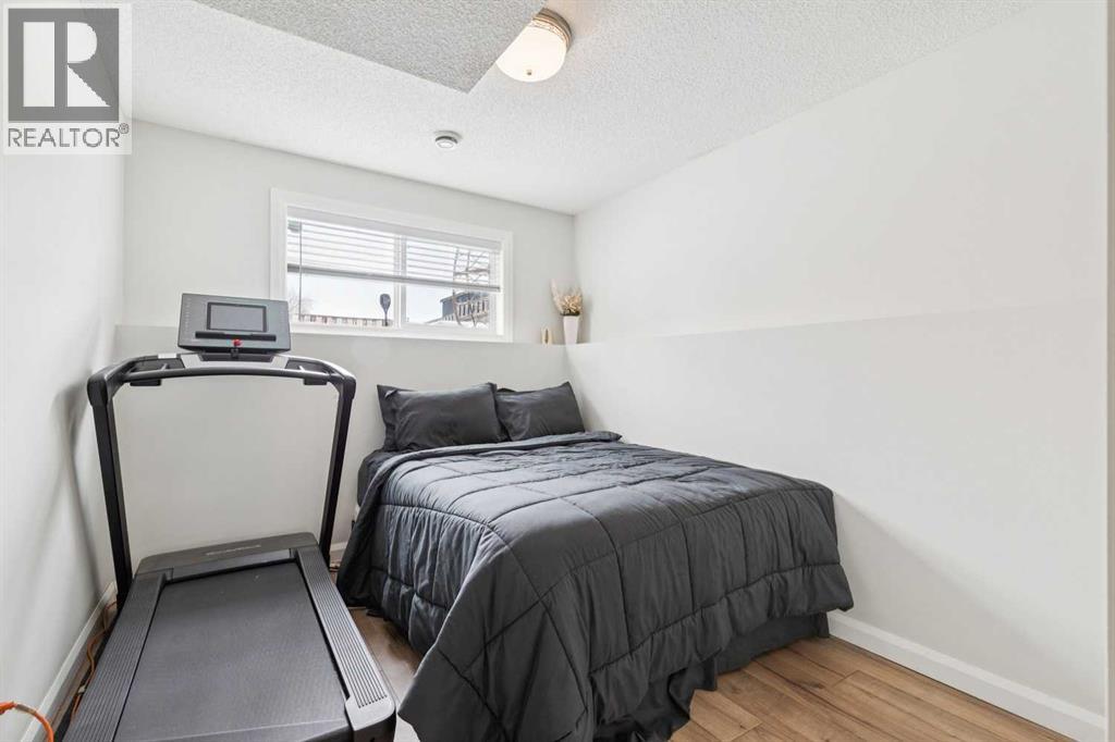 60 Erin Meadow Way SE, Calgary, Alberta  T2B 3A1 - Photo 25 - A2299496