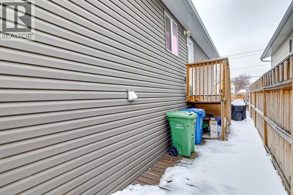 60 Erin Meadow Way SE, Calgary, Alberta  T2B 3A1 - Photo 36 - A2299496