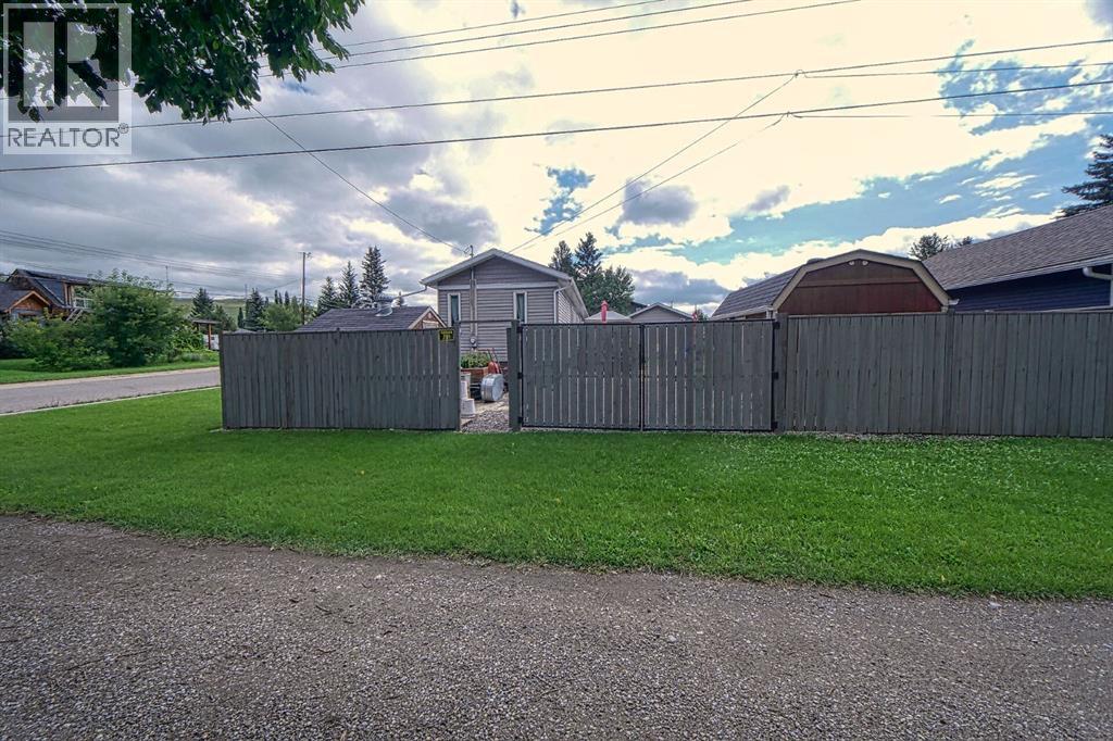 300 Twin Cities Drive, Longview, Alberta  T0L 1H0 - Photo 35 - A2304710
